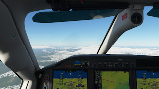 Many snow caps and glaciers on our way west across the south of Iceland